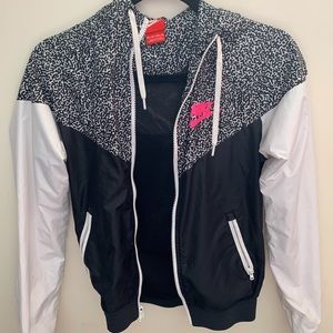 COPY - Nike Windbreaker
